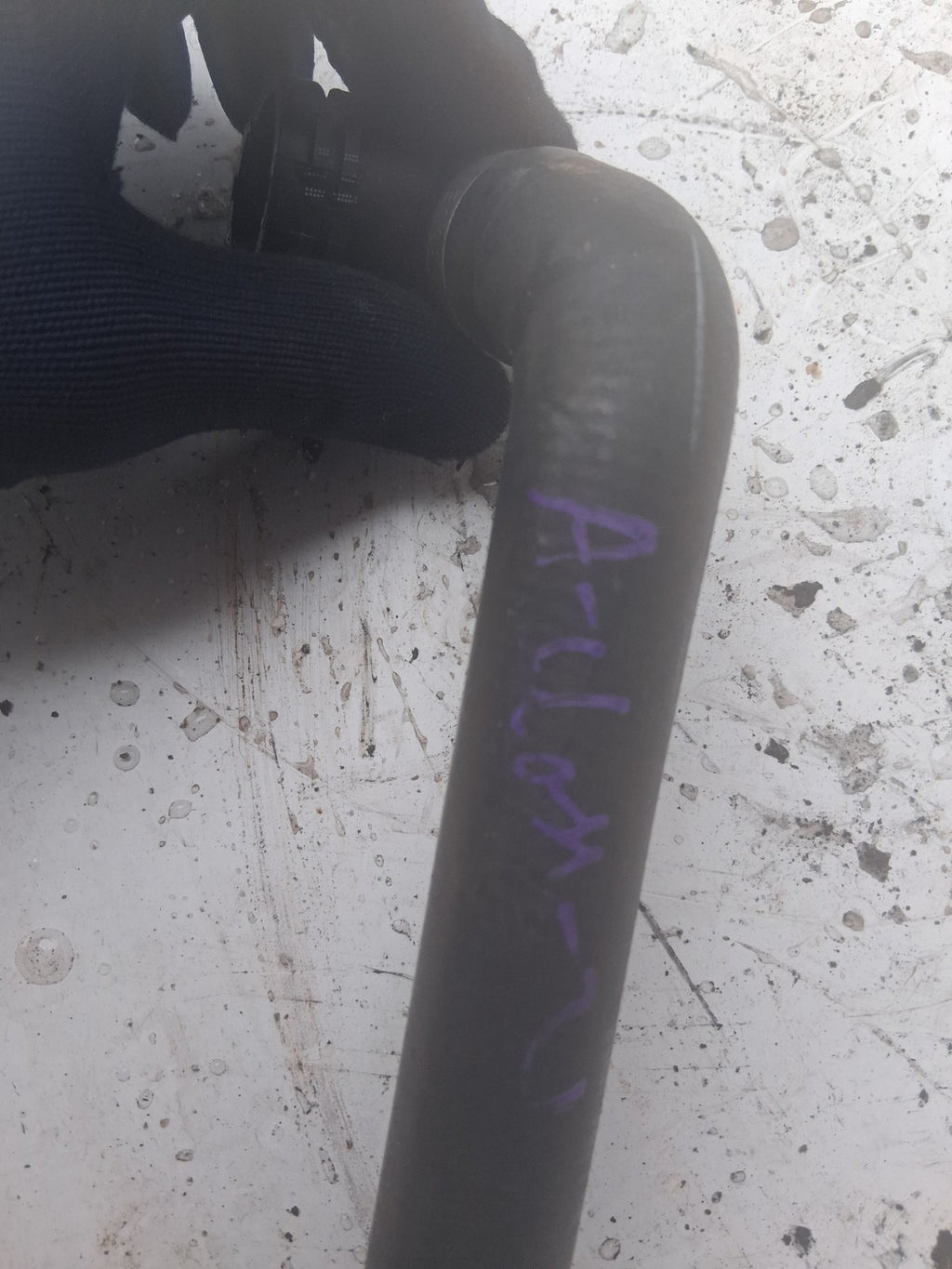MERCEDES 2021 A CLASS WATER COOLANT RADIATOR PIPE A2475011164