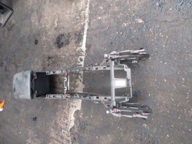 2019 MAZDA 6 MK3 CENTER CONSOLE TRIM PANEL WITH LEATHER ARM REST BLACK 64961