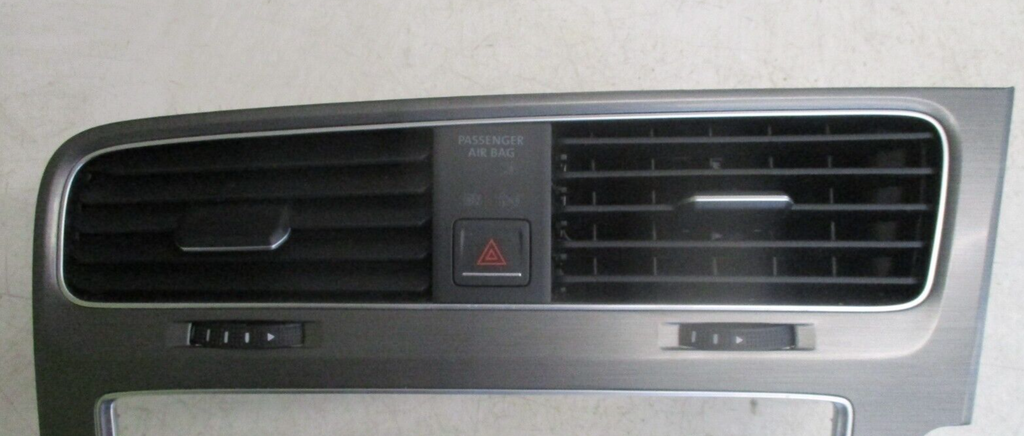 VW VOLKSWAGEN GOLF MK7 2013 SAT NAV DISPLAY SCREEN TRIM & VENTS ZSB5G2819728