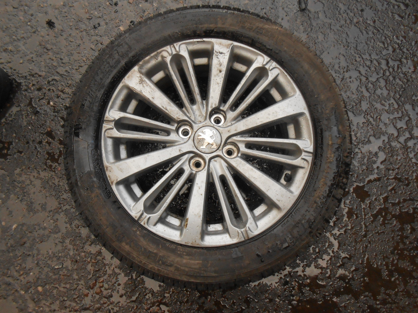 PEUGEOT 208 2016 MULTI SPOKE 4 STUD ALUMINIUM ALLOY WHEEL & TYRE 195/55 R16 001