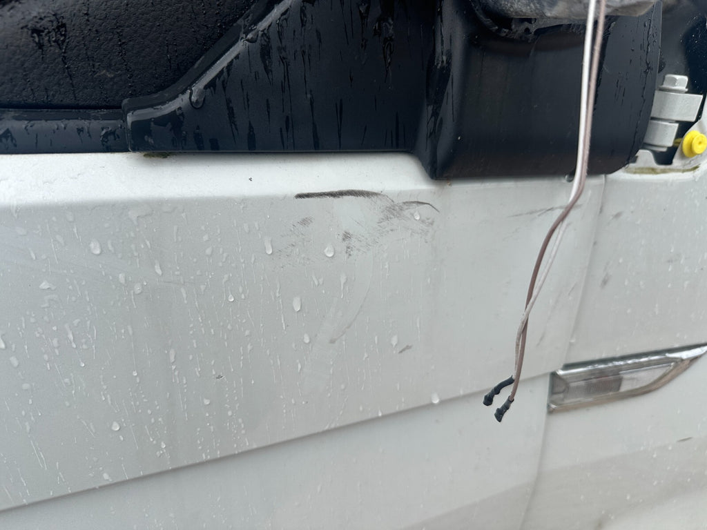 2018 VOLKSWAGEN TRANSPORTER T6 OSF DRIVER SIDE FRONT DOOR BARE WHITE DAMAGED