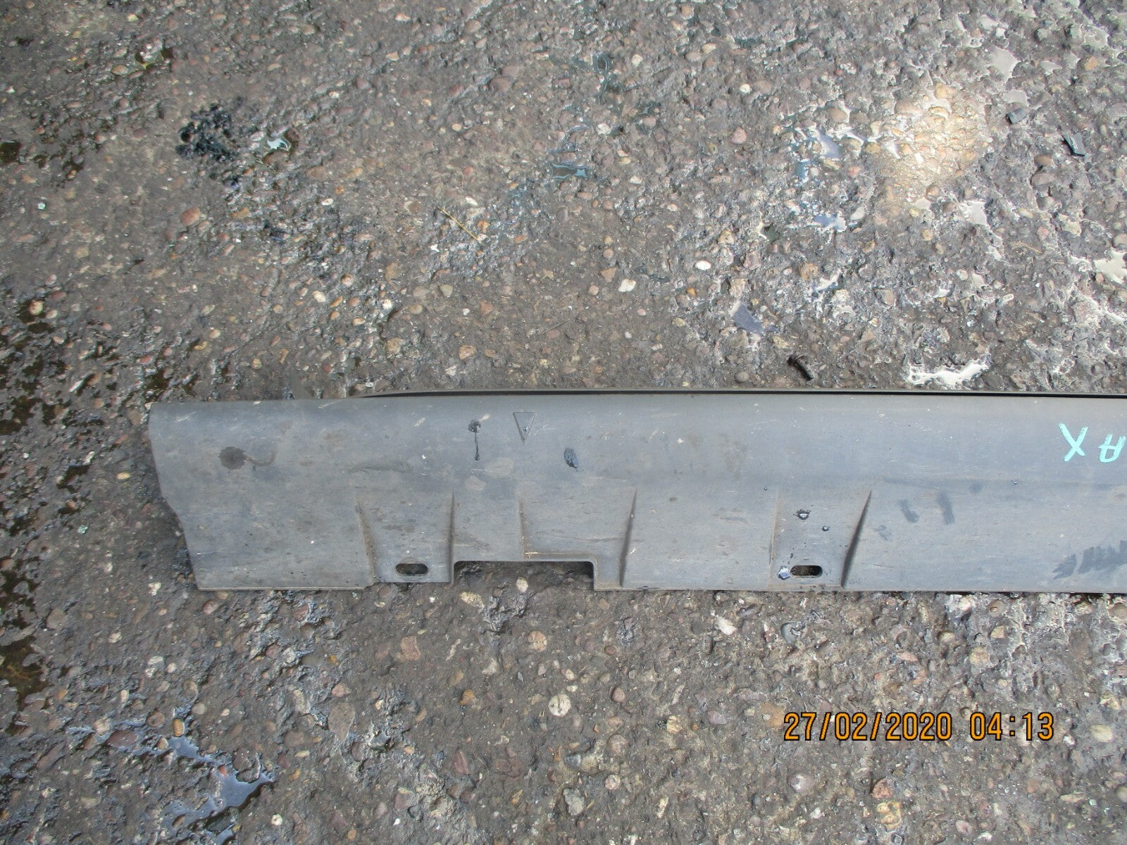 FORD B MAX 2017 NS PASSENGER SIDE SKIRT PLASTIC TRIM SILL COVER