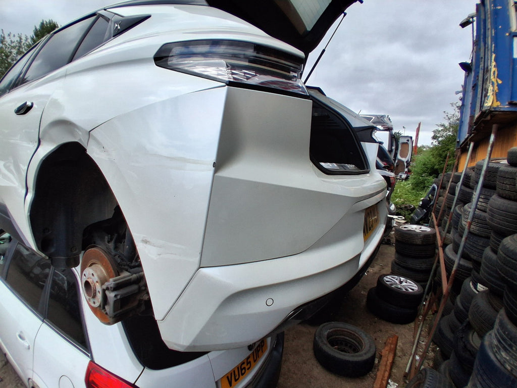 2023 DS AUTOMOBILES DS4 HATCH PERFORMNCE LNE+ PTECH REAR BUMPER WHITE