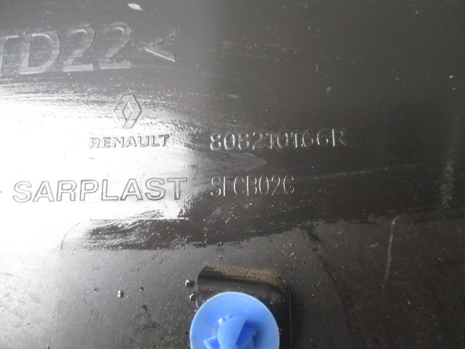 2023 RENAULT MASTER BRACKET MOULDING 808210166R