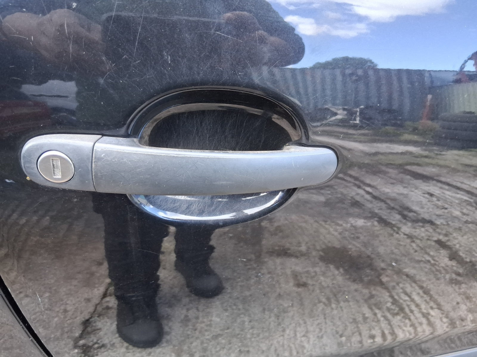 2011 VW VOLKSWAGEN FOX 3 DOOR OS DRIVER SIDE FRONT RIGHT EXTERIOR DOOR HANDLE