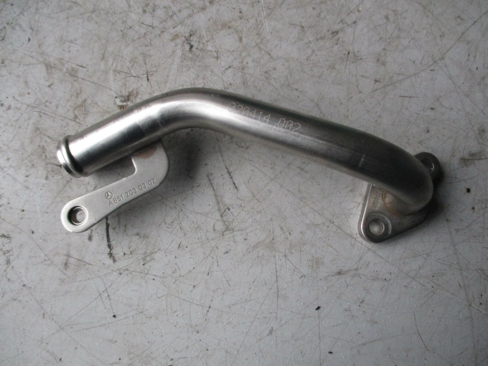 MERCEDES GLA220 2.1 170HP 2014 HARD METAL COOLANT HOSE PIPE SUPPORT A6512030302