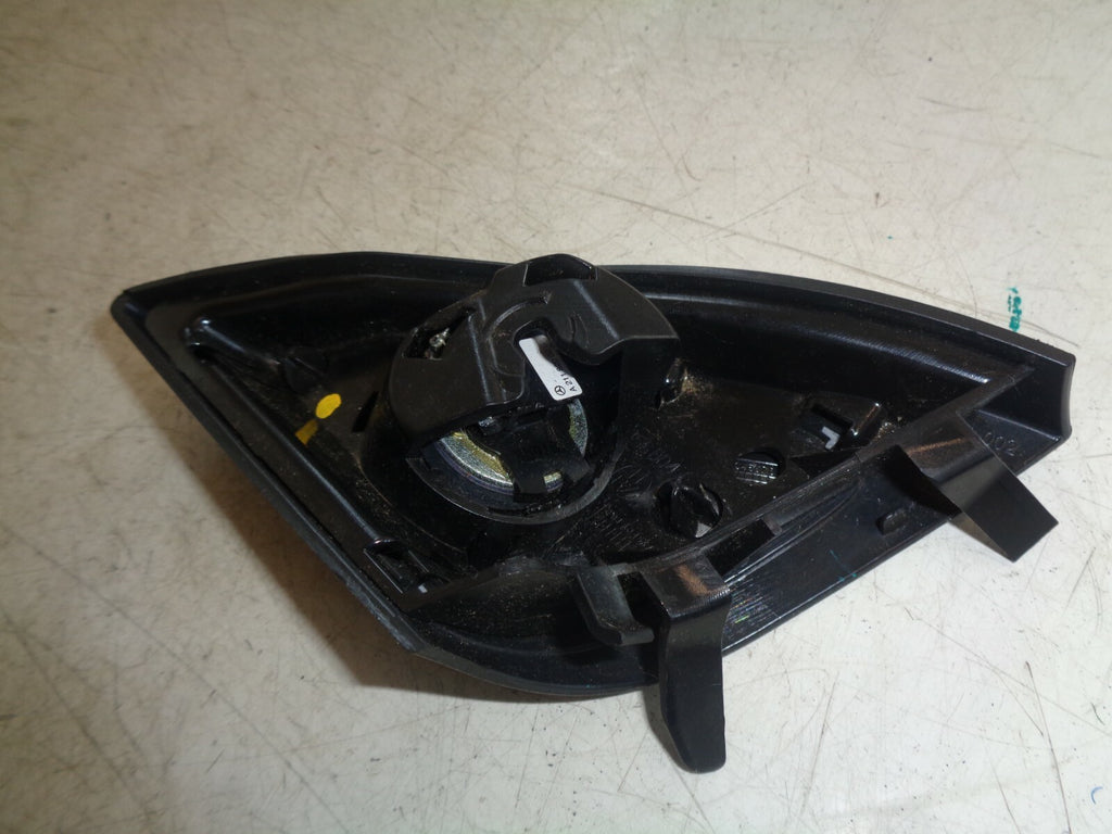 MERCEDES GLA MK1 X156 2019 OS DRIVER SIDE FRONT DOOR TWEETER SPEAKER A1567200211