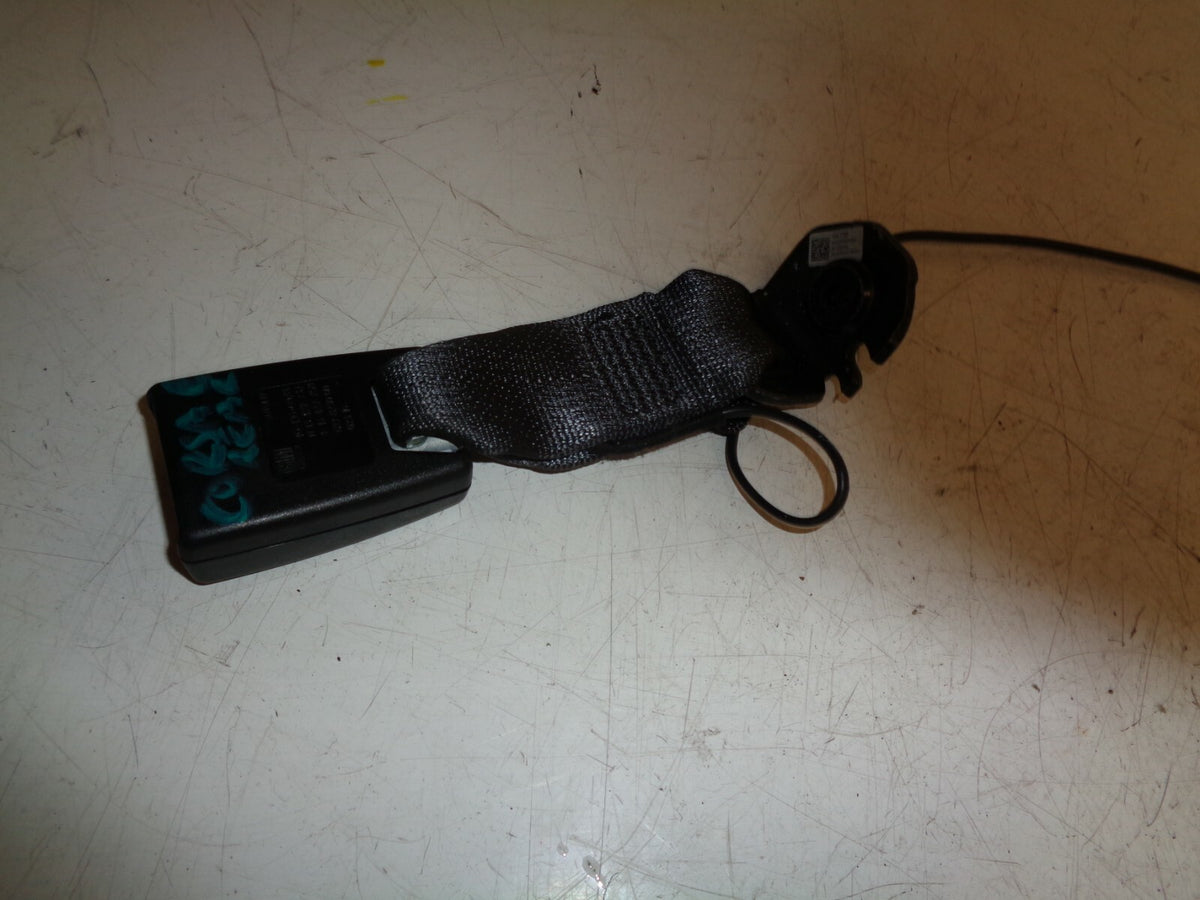 VAUXHALL CORSA E 2016 CENTRE REAR SEAT BELT BUCKLE 13427737