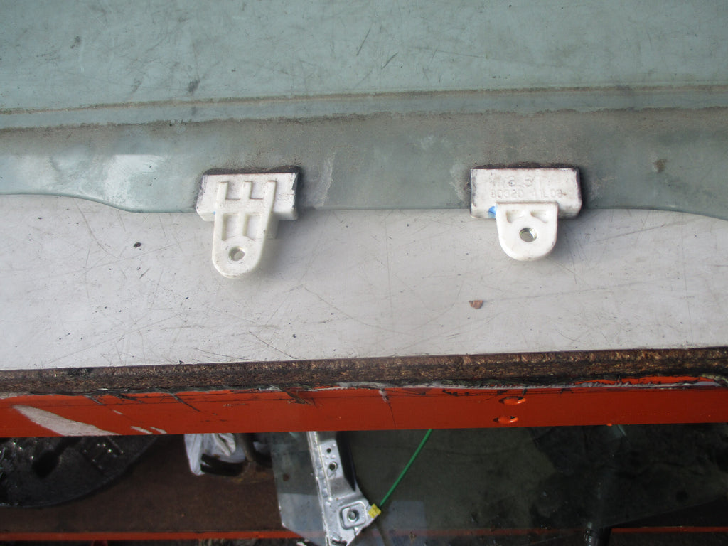 NISSAN NAVARA 2003 OSF DRIVER SIDE FRONT WINDOW GLASS