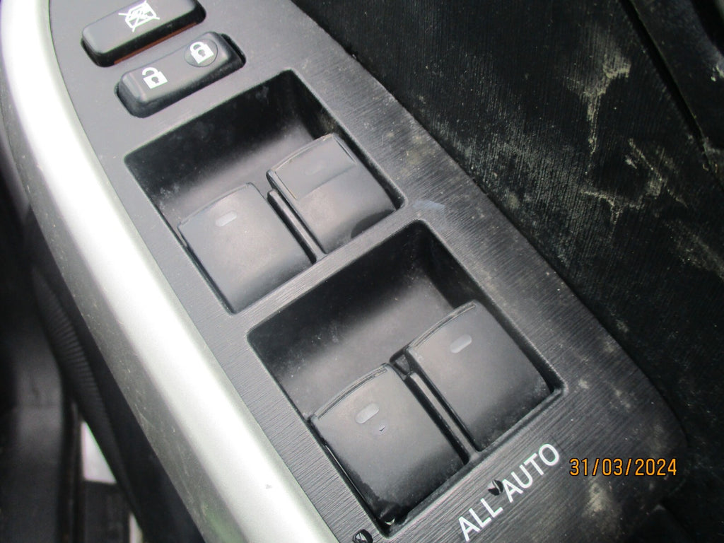 TOYOTA PRIUS MK3 2014 XW30 OSF DRIVER SIDE DOOR WINDOW CONTROL SWITCH