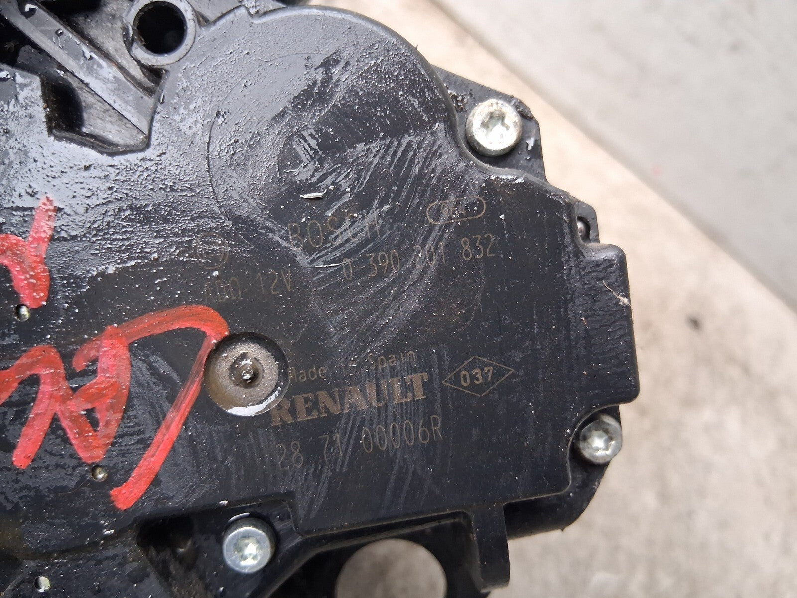 RENAULT LAGUNA MK3 2009 REAR WINDSCREEN WIPER MOTOR 287100006R