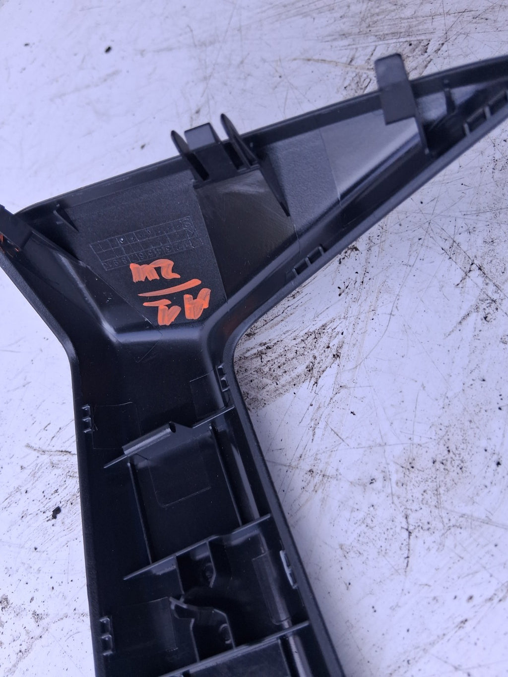 2024 AUDI A1 S LINE MK2 NSR PASSENGER SIDE REAR INTERIOR HANDLE TRIM 82G868823