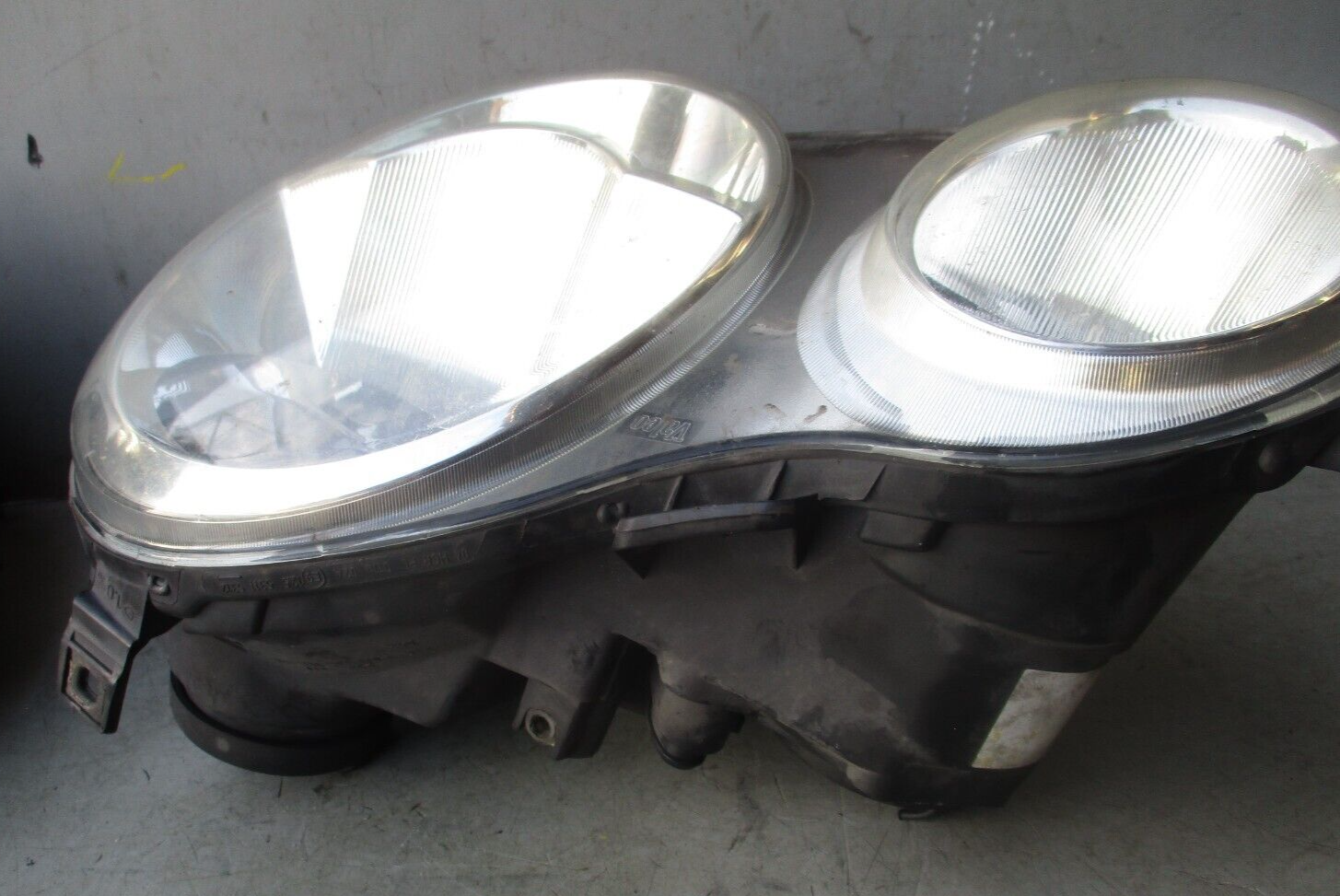 2005 VW VOLKSWAGEN POLO MK4 NSF PASSENGER SIDE FRONT HEADLIGHT HEADLAMP
