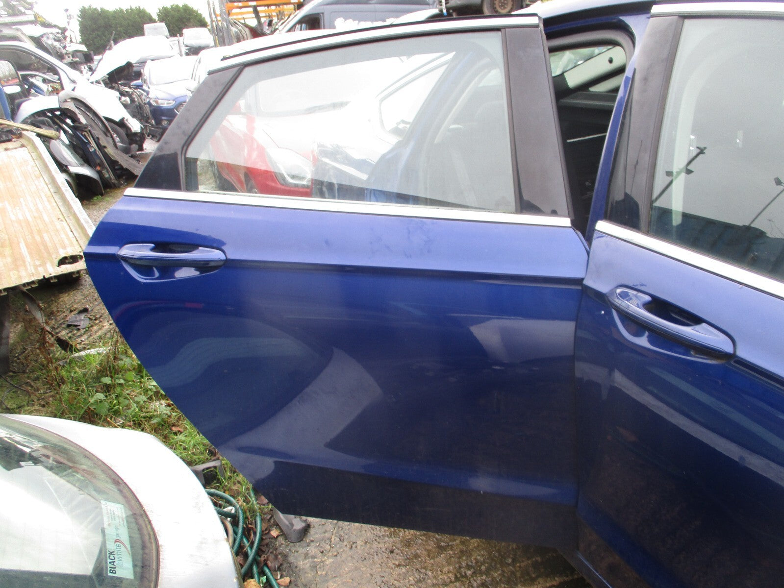 2017 FORD MONDEO MK5 HATCHBACK OSR DRIVER SIDE REAR BARE DOOR BLUE LD