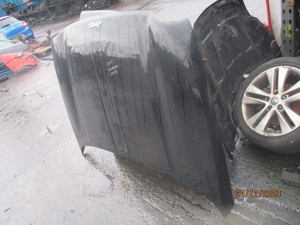 JEEP CHEROKEE 2006 MK3 FRONT BONNET HOOD BLACK