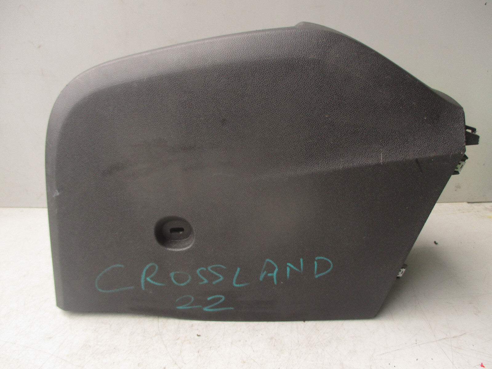 2022 VAUXHALL CROSSLAND 1.2 PETROL REAR CENTER CONTROL SECTION TRIM 13464984