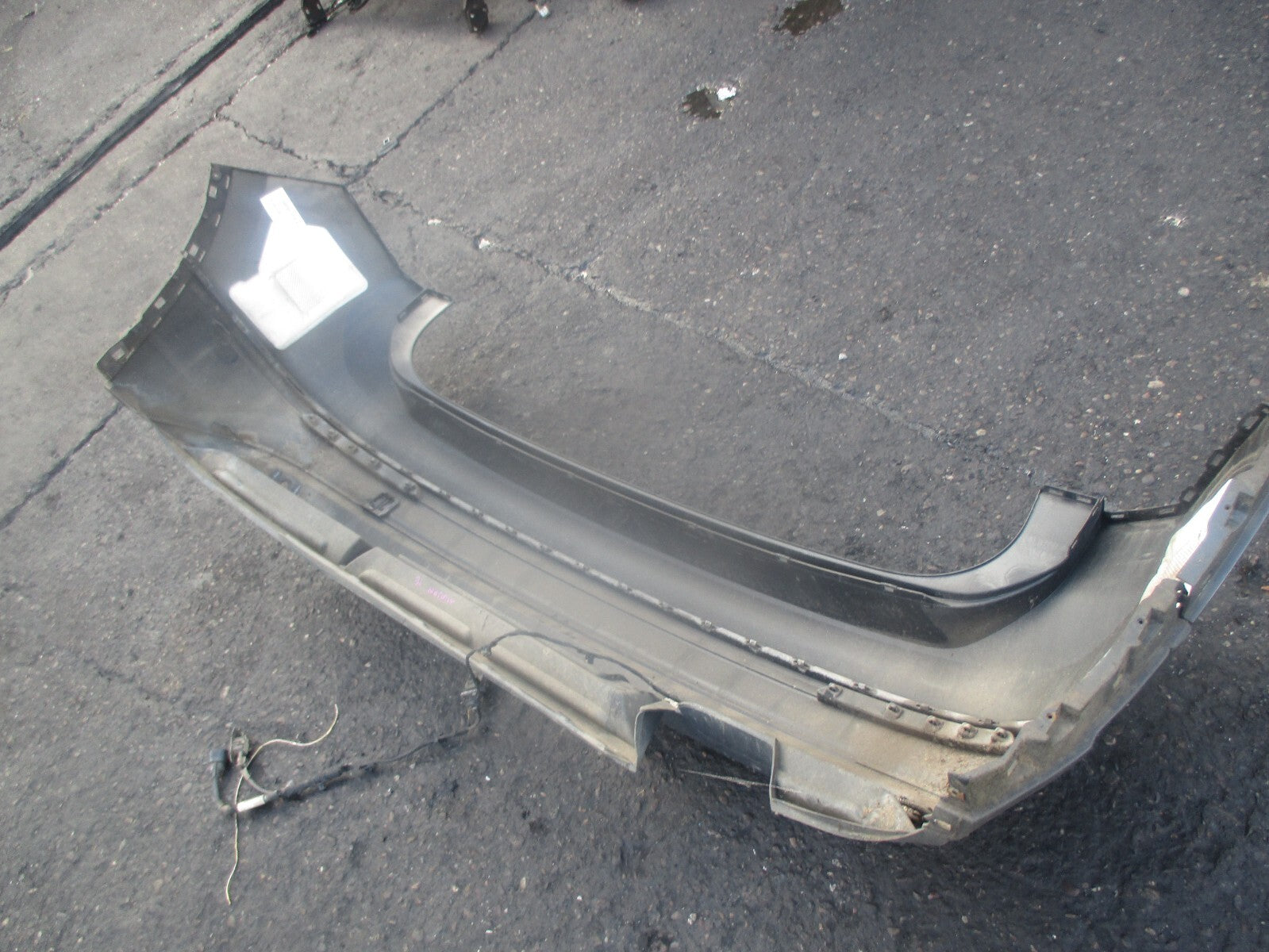 VW VOLKSWAGEN TIGUAN MK2 2016 REAR COMPLETE BUMPER PDC SENSOR GREY