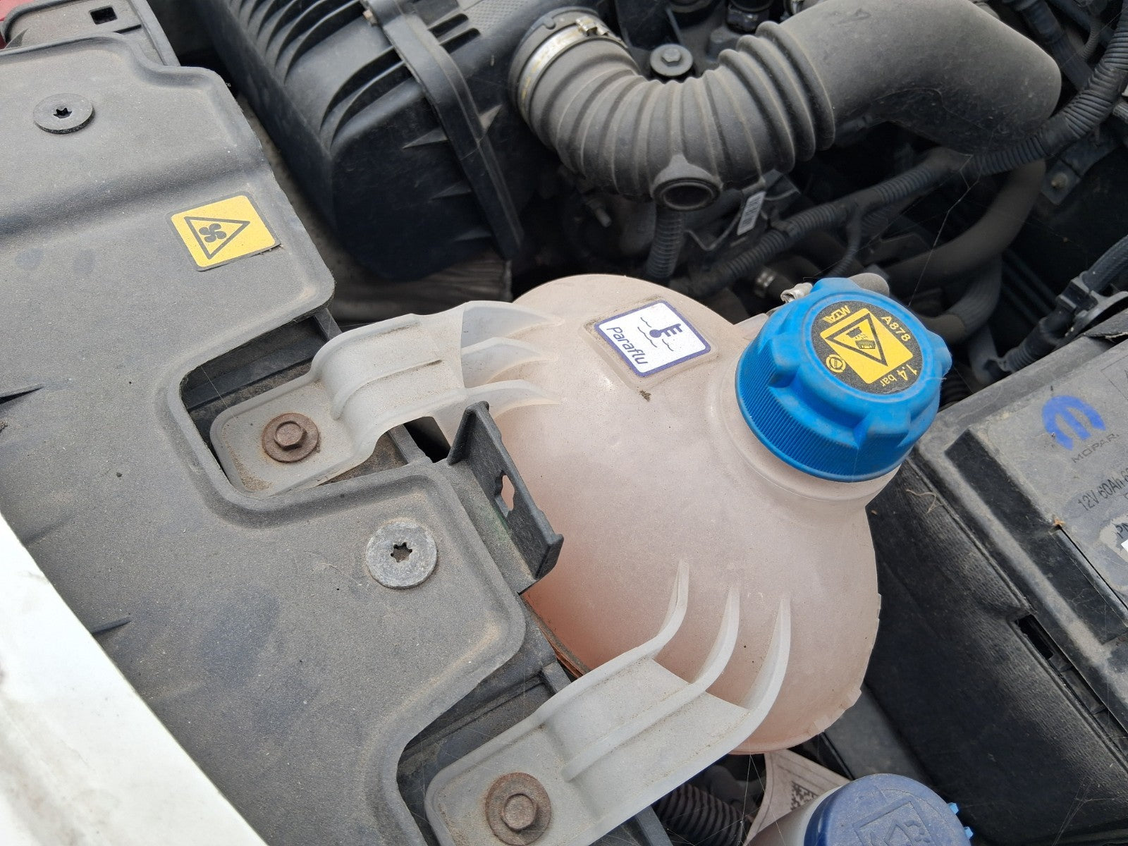 2019 FIAT 500L HATCHBACK COOLANT WATER EXPANSION OVERFLOW TANK