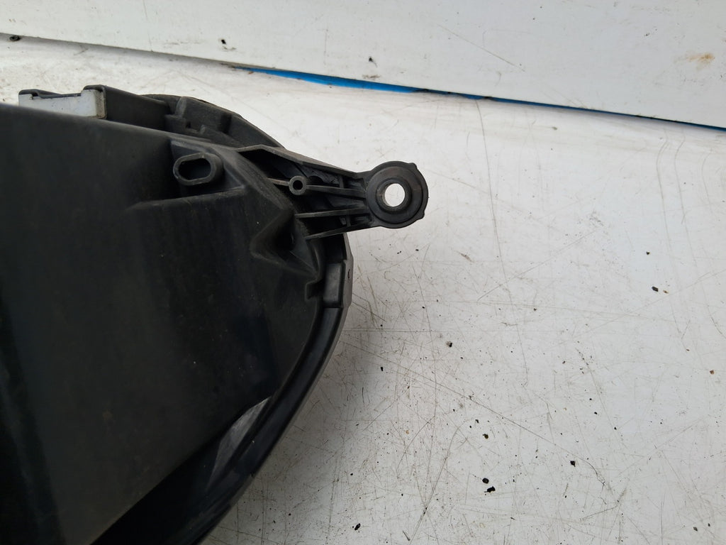 2007 VW VOLKSWAGEN GOLF MK5 OSF DRIVER SIDE FRONT RIGHT HEADLIGHT 1K6941006Q