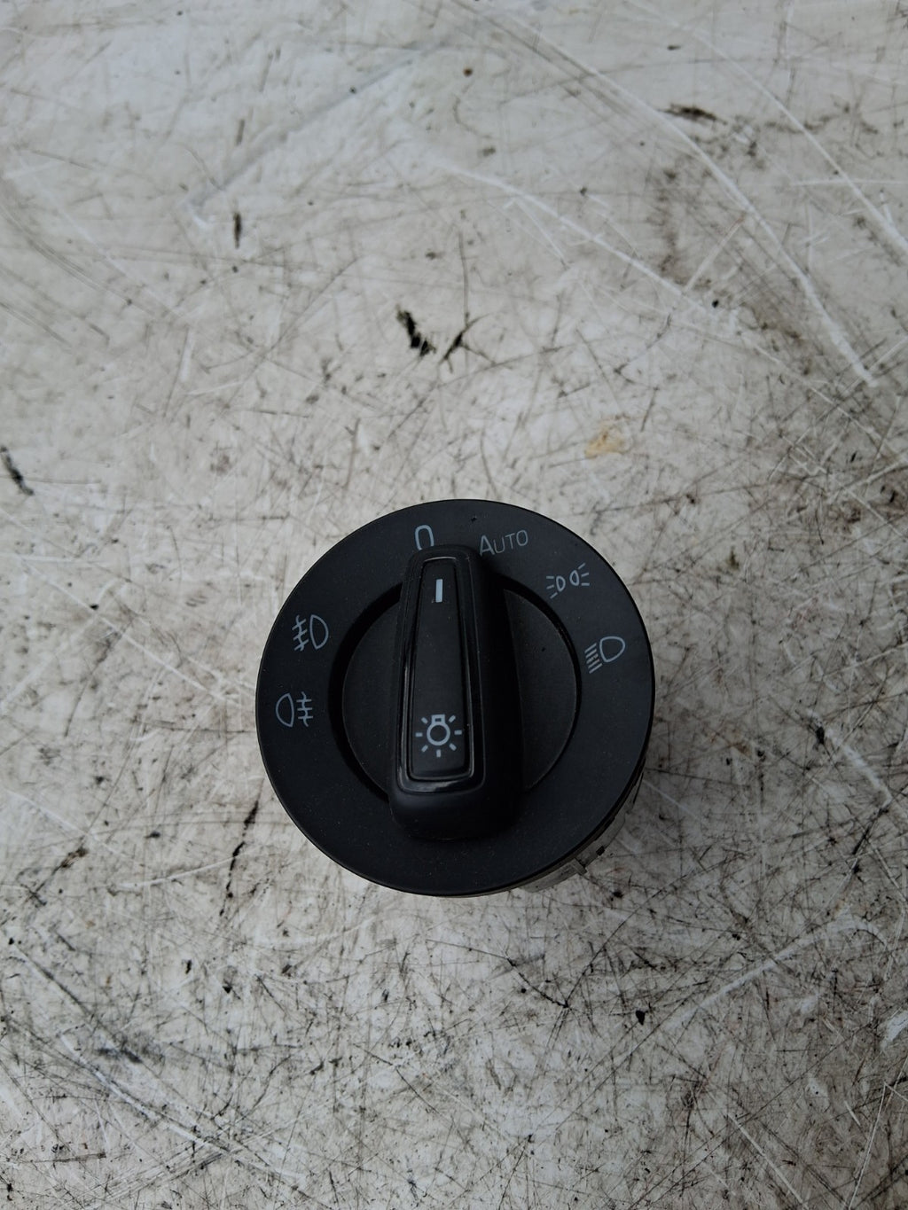2019 SKODA FABIA HEADLIGHT ADJUSTER CONTROL SWITCH PANEL 5E0941431D