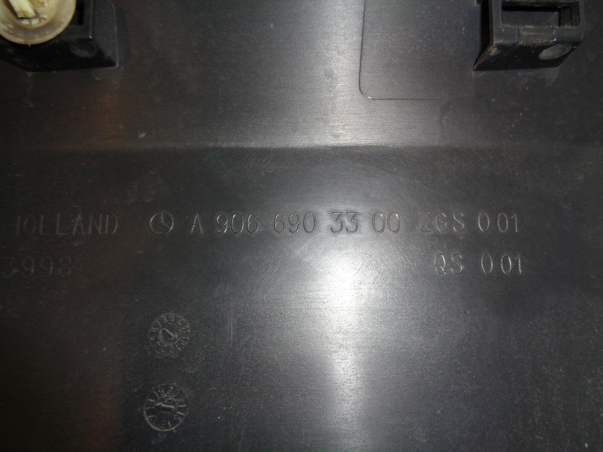 MERCEDES SPRINTER W906 MK2 DRIVER SIDE REAR QUARTER MOULDING TRIM A9066903300