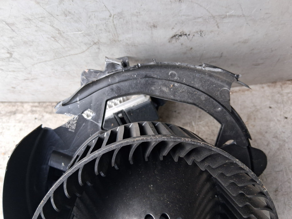 2022 VOLKSWAGEN CRAFTER MK2 HEATER BLOWER MOTOR FAN 5WC819021