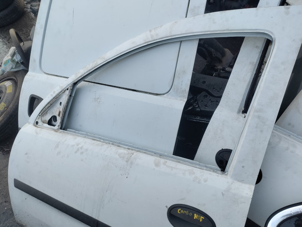 2007 VAUXHALL COMBO C NSF PASSENGER SIDE BARE DOOR WHITE