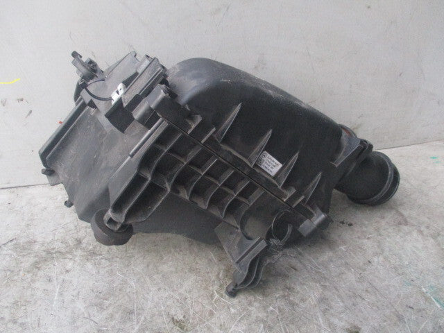 2018 MERCEDES A CLASS 1.6 PETROL AIR FILTER BOX A27900900601