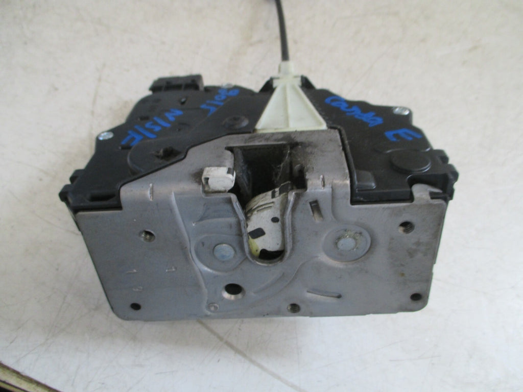 VAUXHALL CORSA E 2015 NSF FRONT PASSENGER SIDE DOOR LOCK 13431839