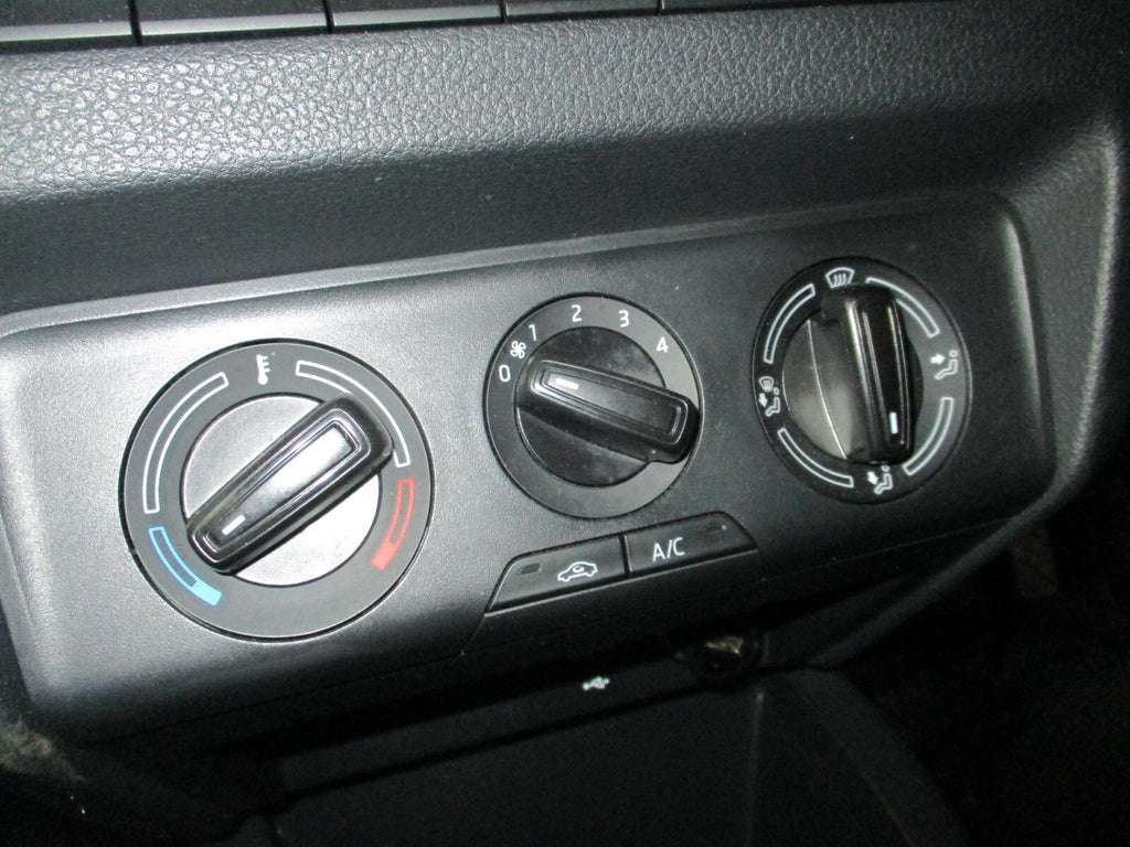 2019 SKODA FABIA MK3 NJ HEATER AC CLIMATE CONTROL SWITCH PANEL