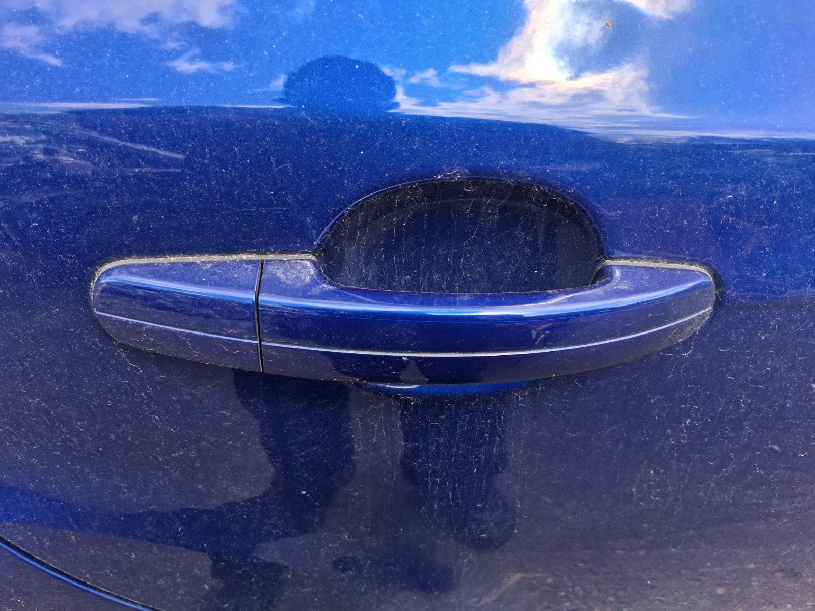 2015 FORD FOCUS MK3 OSR DRIVER REAR EXTERIOR DOOR HANDLE DEEP IMPACT BLUE HF