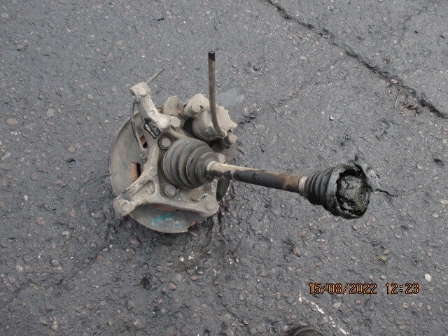 VAUXHALL ASTRA K 2018 1.4 PETROL NS PASSENGER SIDE FRONT HUB WITH BRAKE CALIPER