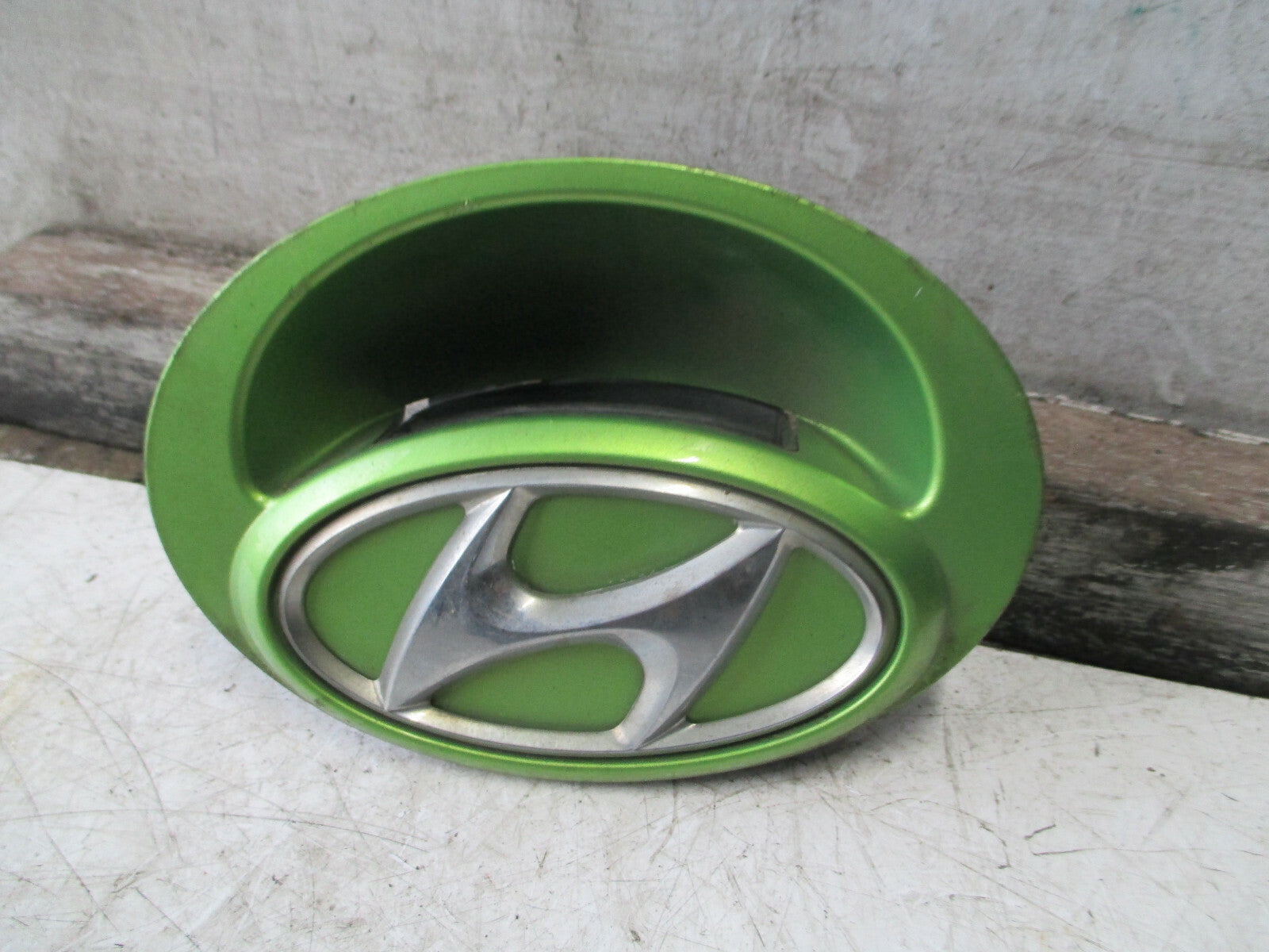 HYUNDAI I20 MK1 REAR BOOTLID BOOT RELEASE HANDLE GREEN