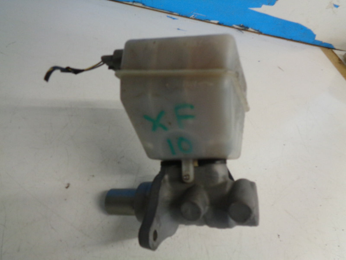 JAGUAR XF 2010 X250 BRAKE MASTER CYLINDER & FLUID RESERVOIR TANK