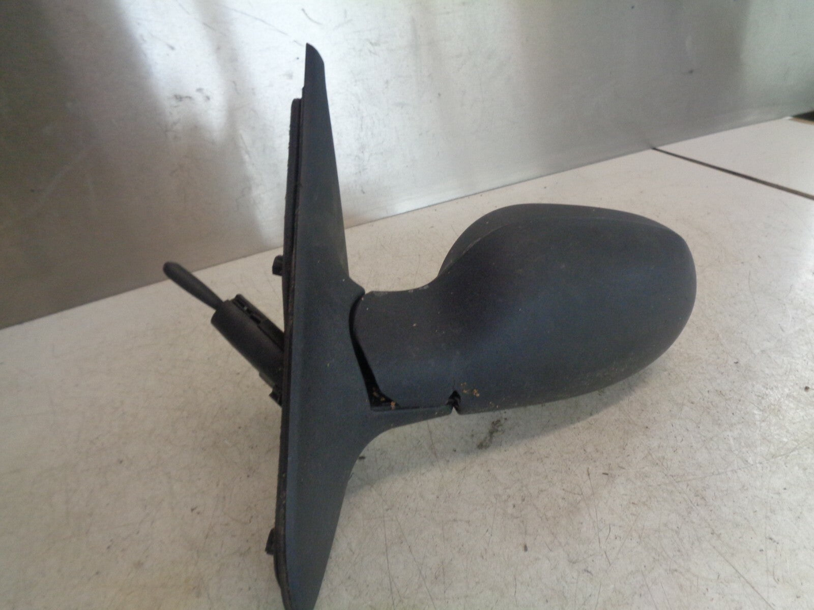 RENAULT CLIO MK2 2005 NS PASSENGER SIDE MANUAL WING MIRROR BLACK