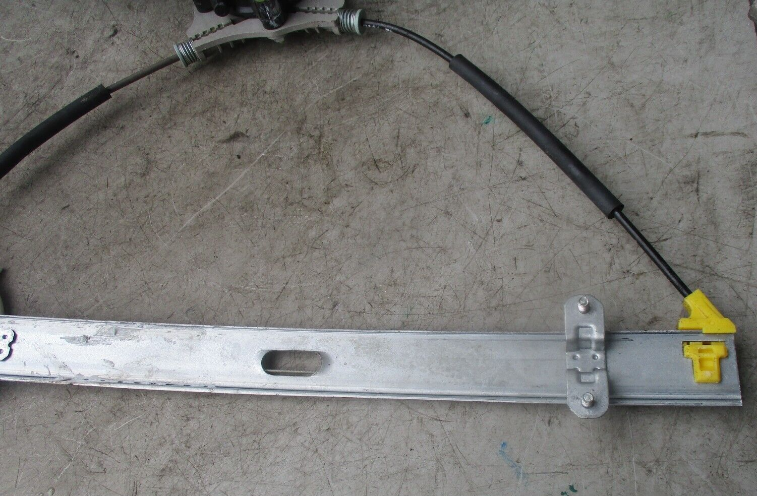 2018 AUDI STOCK A4 FRONT WINDOW MOTOR REGULATOR 82450