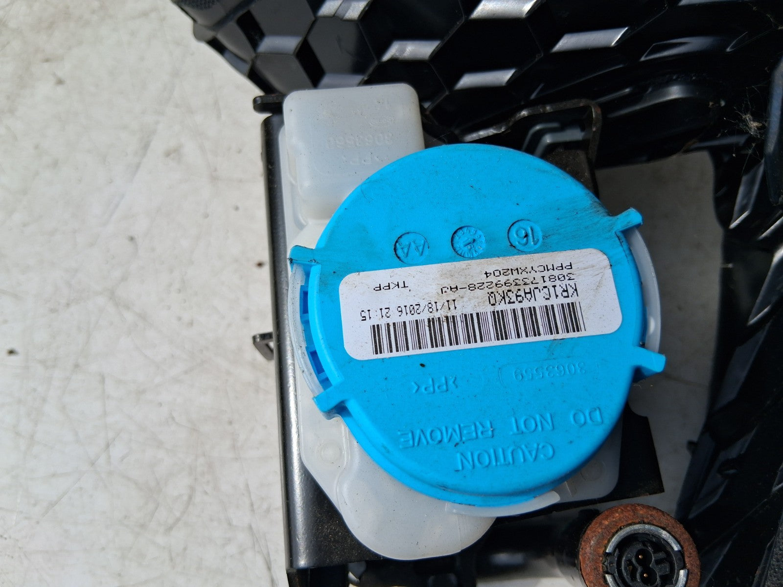 MERCEDES BENZ CLA 2016 C117 OSR DRIVER SIDE REAR SEAT BELT