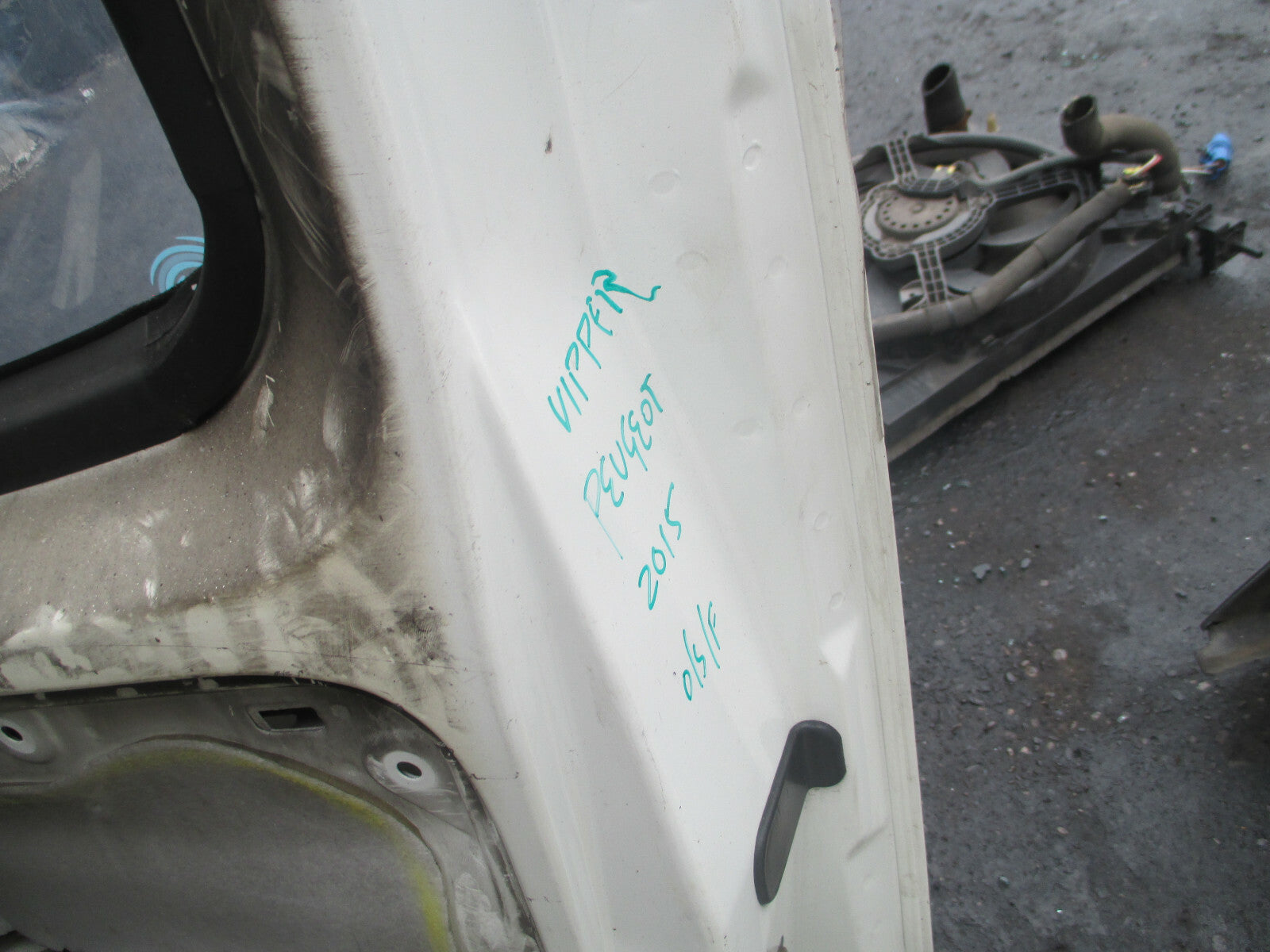 2015 PEUGEOT BIPPER OSF DRIVER SIDE FRONT DOOR BARE WHITE