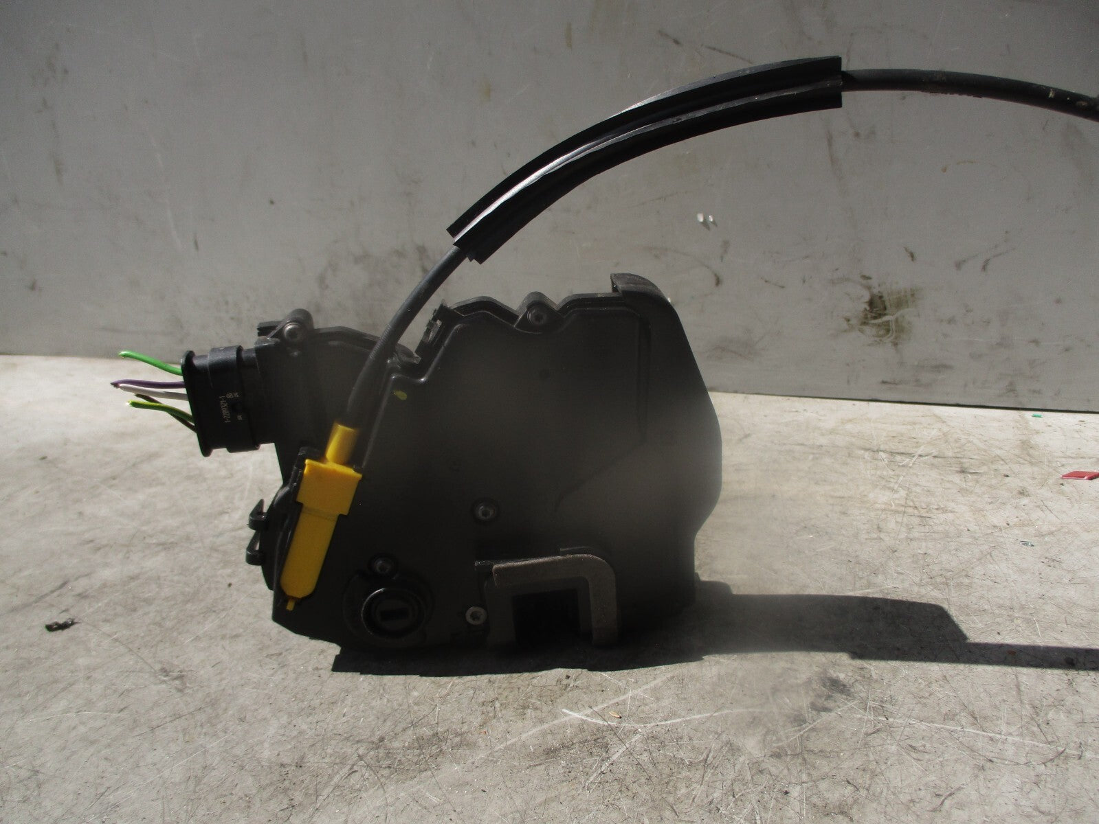 2021 CITROEN C4 MK3 OSR DRIVER REAR DOOR LOCK & INTERIOR DOOR HANDLE 9832797380
