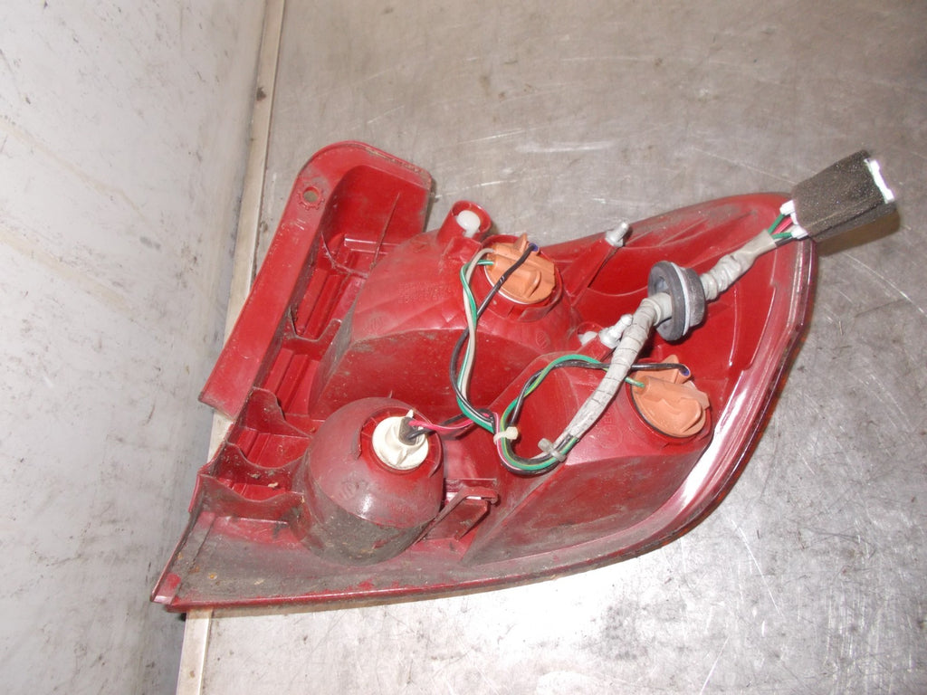 HYUNDAI GETZ 2003 NSR PASSENGER SIDE REAR TAIL LIGHT