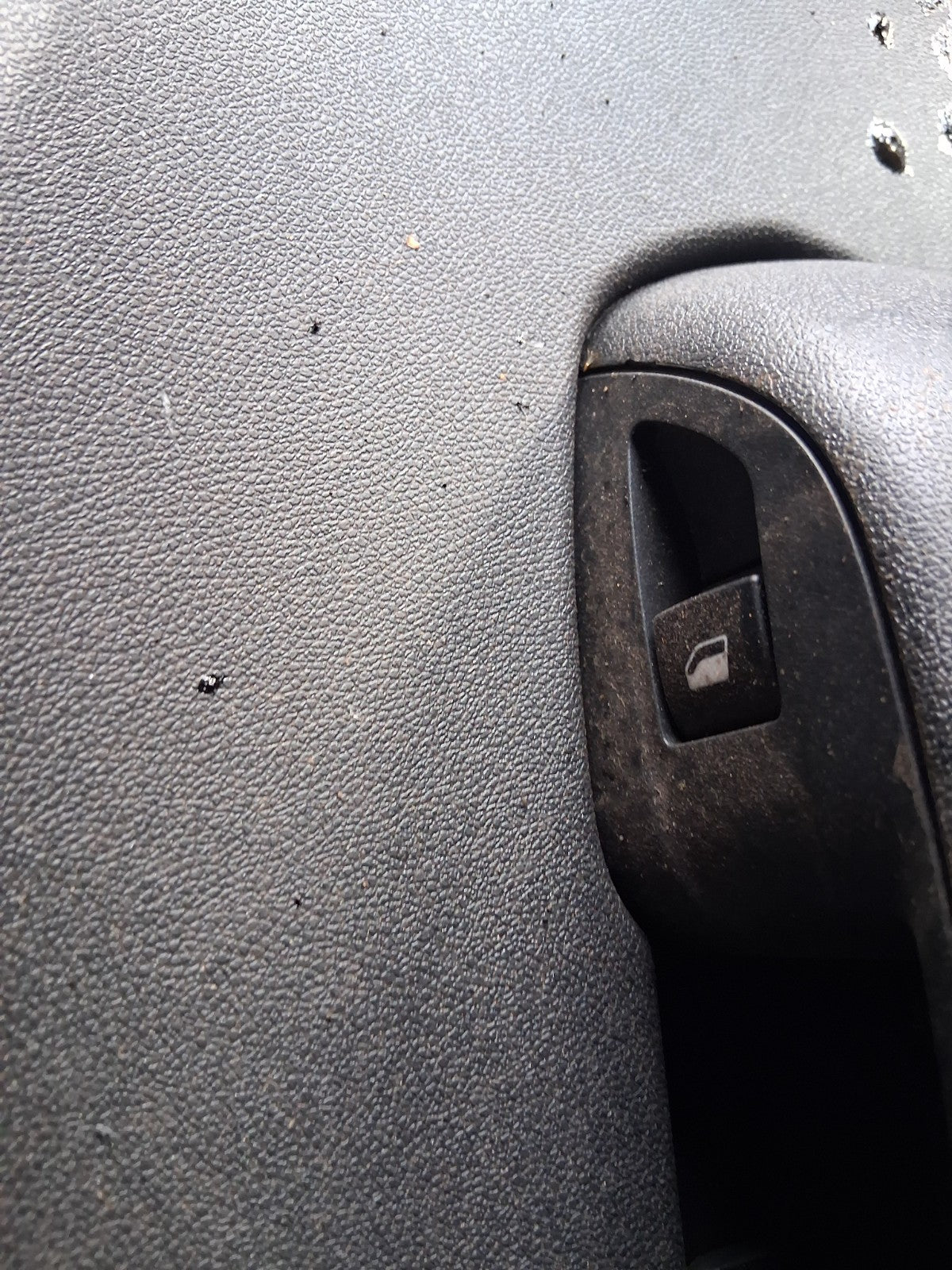 2018 VAUXHALL CROSSLAND X NSF PASSENGER SIDE FRONT LEFT DOOR CARD 475853623