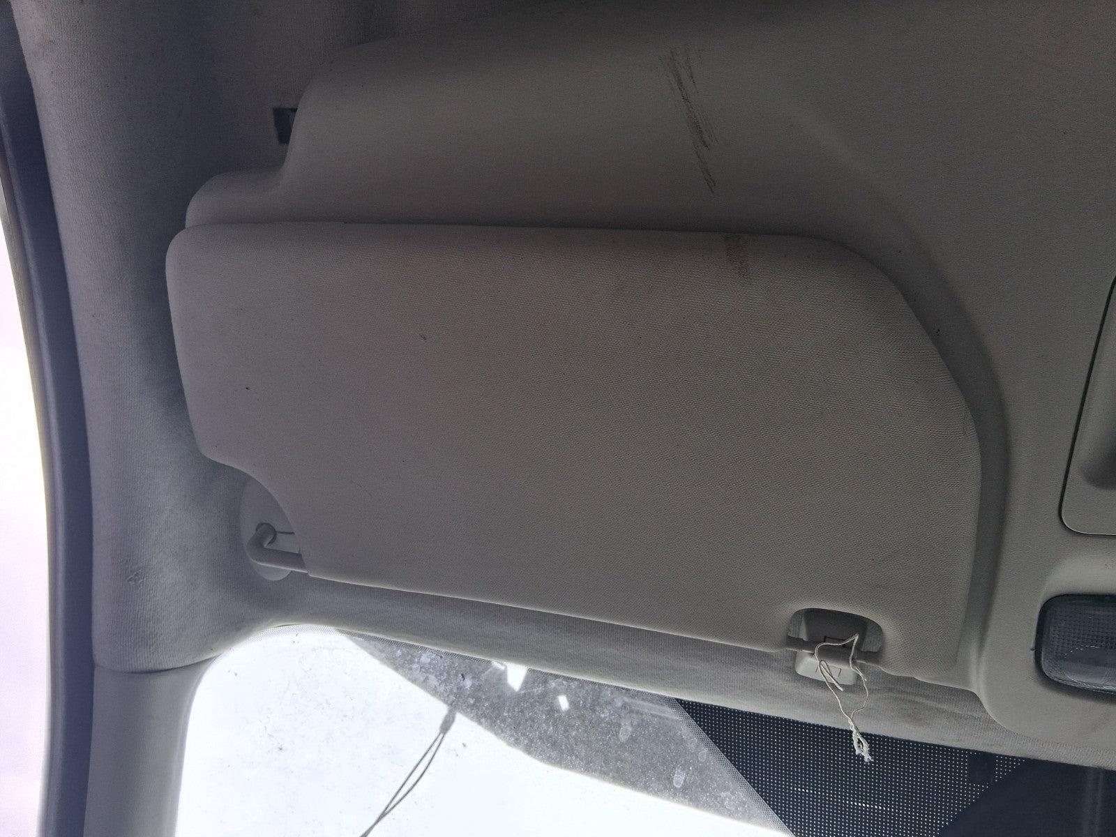 FORD TRANSIT COURIER 2015 NSF PASSENGER SIDE FRONT SUN VISOR CREAM