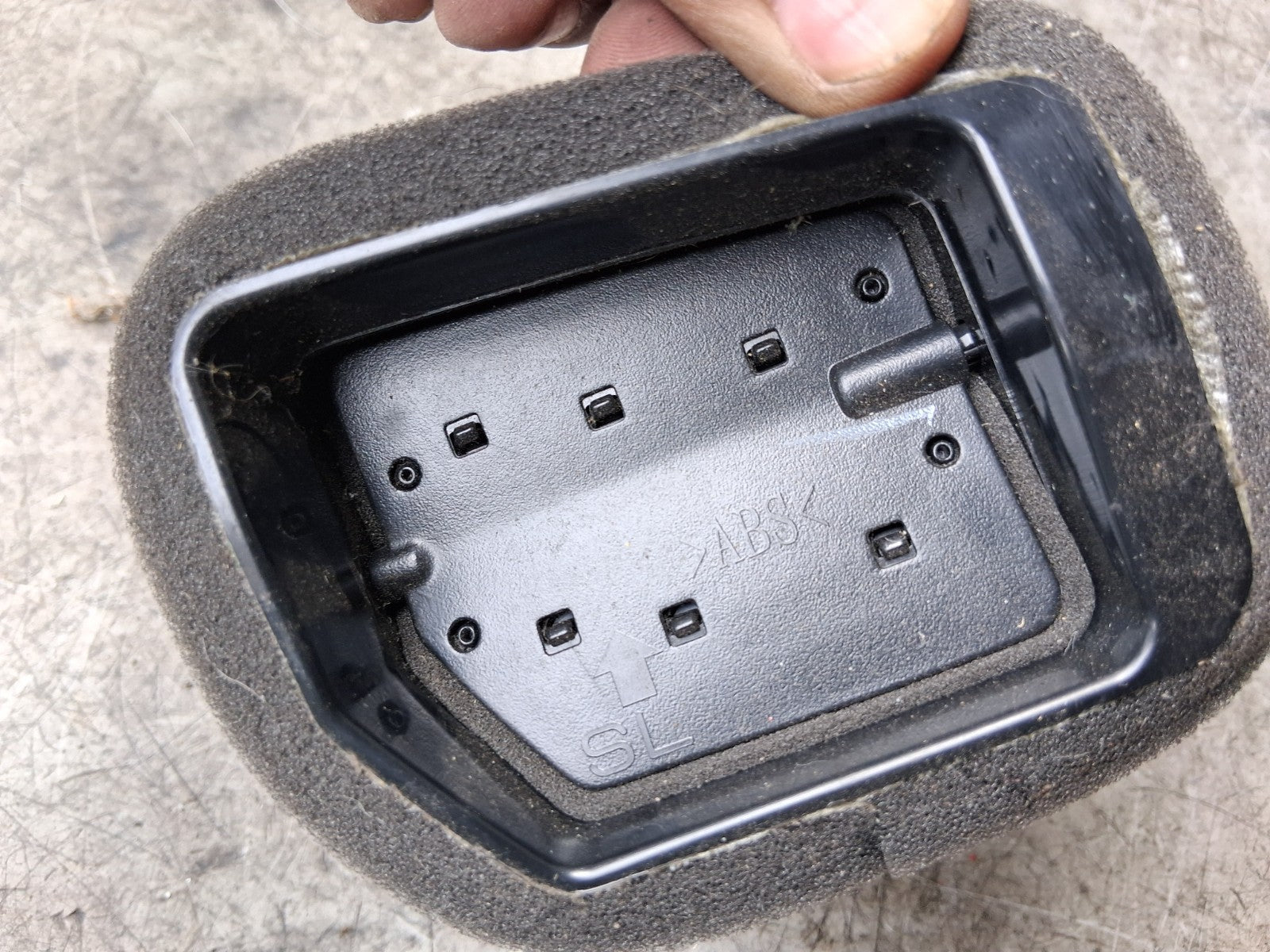 2020 NISSAN QASHQAI J11 MK2 NSF PASSENGER SIDE FRONT LEFT AIR VENT 68761HV50B