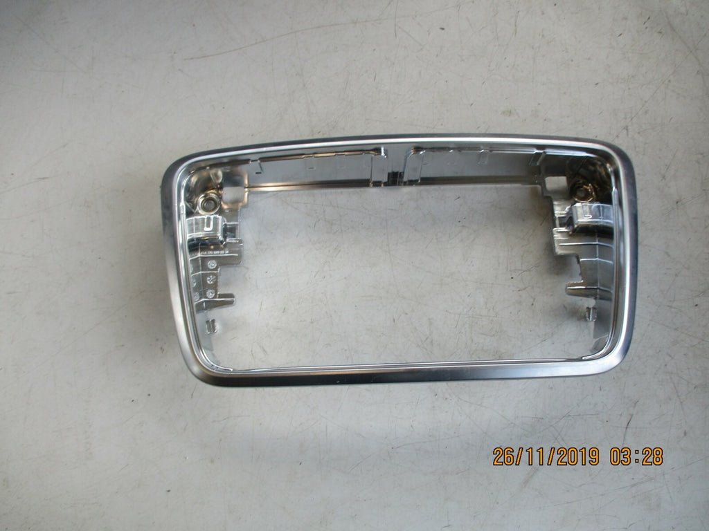 MERCEDES GLA X156 2014 STEREO SAT NAV HEAD UNIT SURROUND TRIM CHROME A1766890018