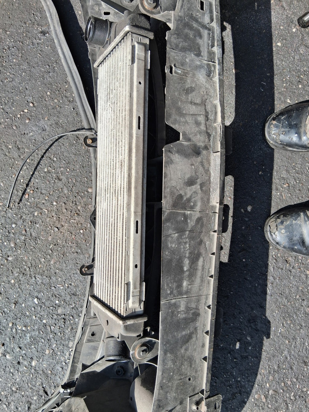 2013 VAUXHALL VIVARO 2.0 DIESEL INTERCOOLER RADIATOR FRONT SLAM PANEL 8200411160