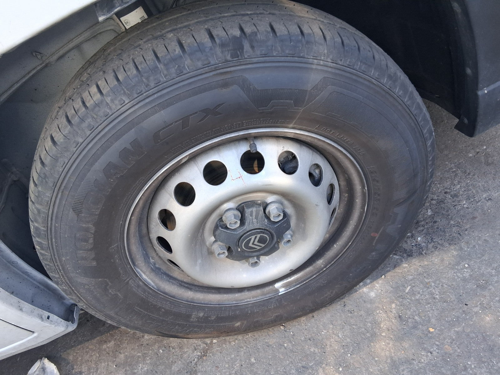 2025 CITROEN RELAY MK3 16 INCH STEEL WHEEL WITH TYRE 215/75R16C REF 4