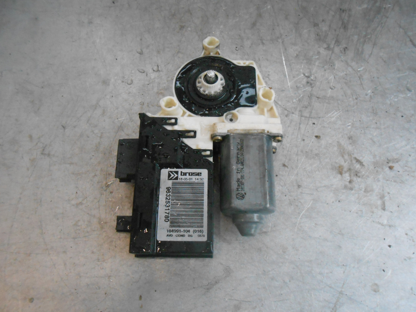 CITROEN C5 DC DE (MK1) 2002 OSF DRIVER SIDE FRONT WINDOW MOTOR 9632531780