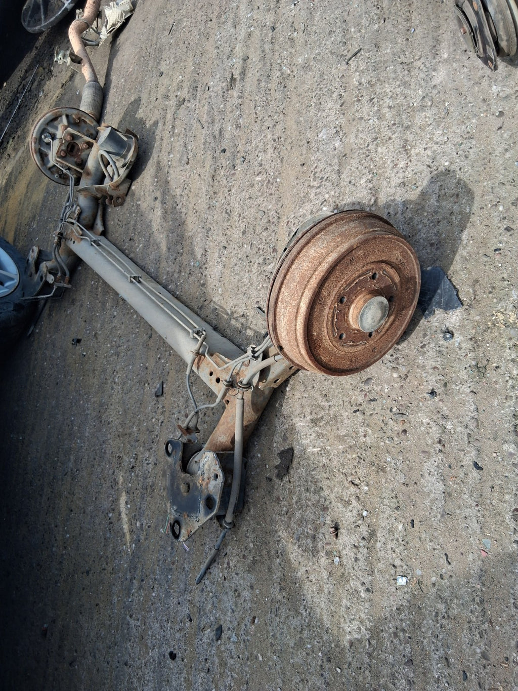 2020 RENAULT KANGOO MK2 1.5 DIESEL COMPLETE REAR AXLE DISC TYPE