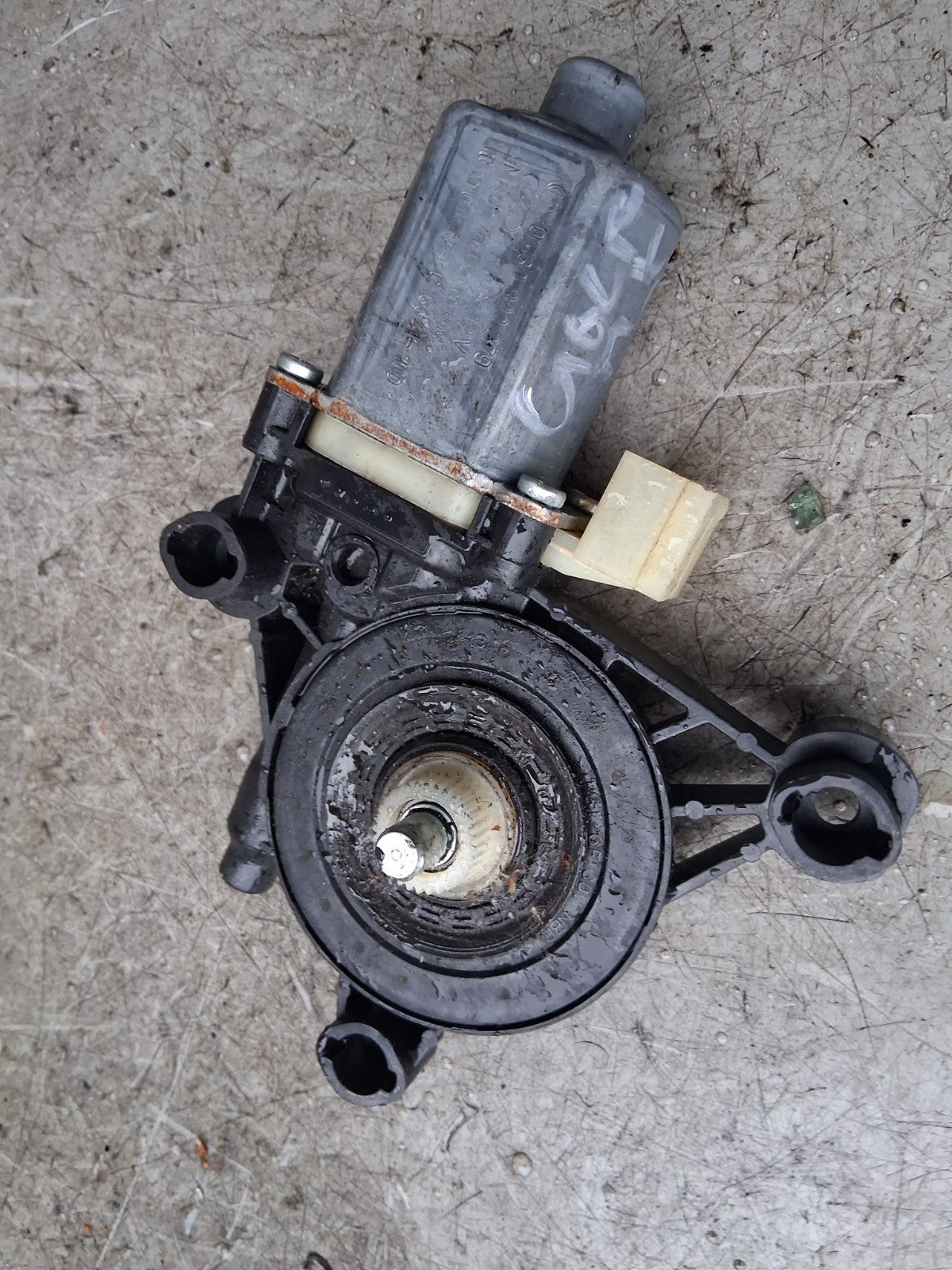 2013 VW GOLF MK7 NSF PASSENGER SIDE FRONT LEFT WINDOW MOTOR 5Q0959801