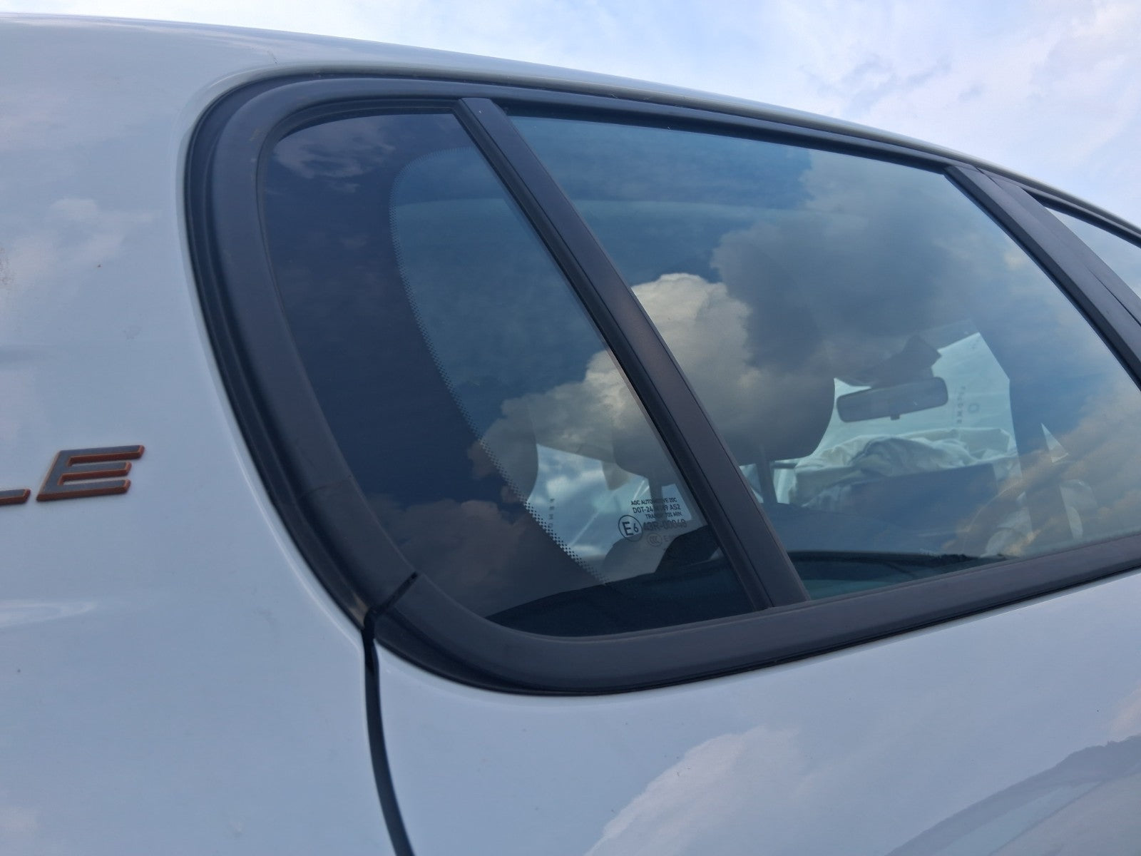 PEUGEOT 208 MK2 2025 OSR DRIVER SIDE REAR QUARTER WINDOW GLASS